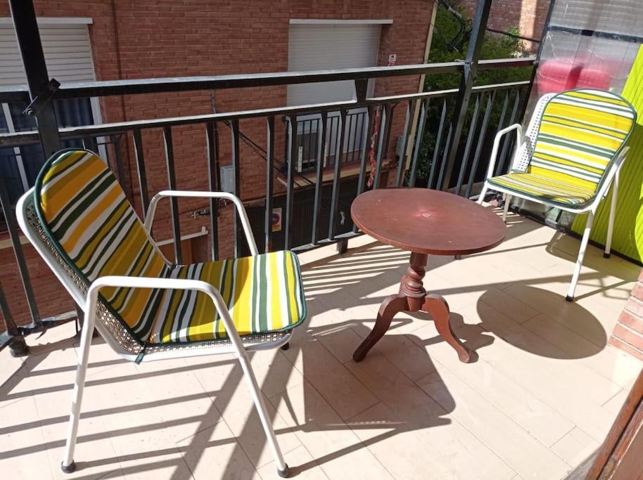 Apartamento 3 Habitaciones Centro De Torredembarra Dış mekan fotoğraf